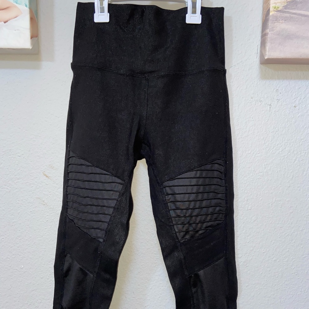 Alo Yoga leggings